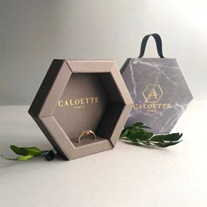 custom-printed-custom-wedding-ring-boxes