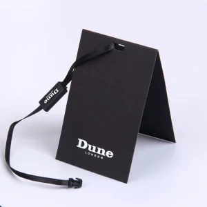 printed-folding-hang-tags