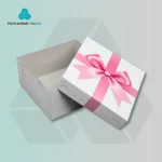 custom-bakery-gift-box-retail-packaging